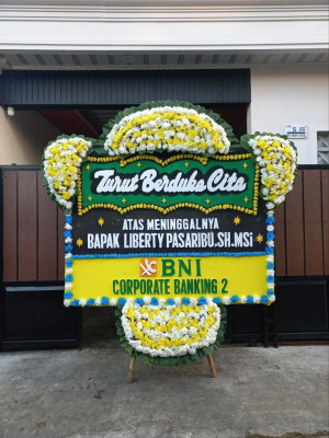 Papan Bunga Duka di Ti Zain